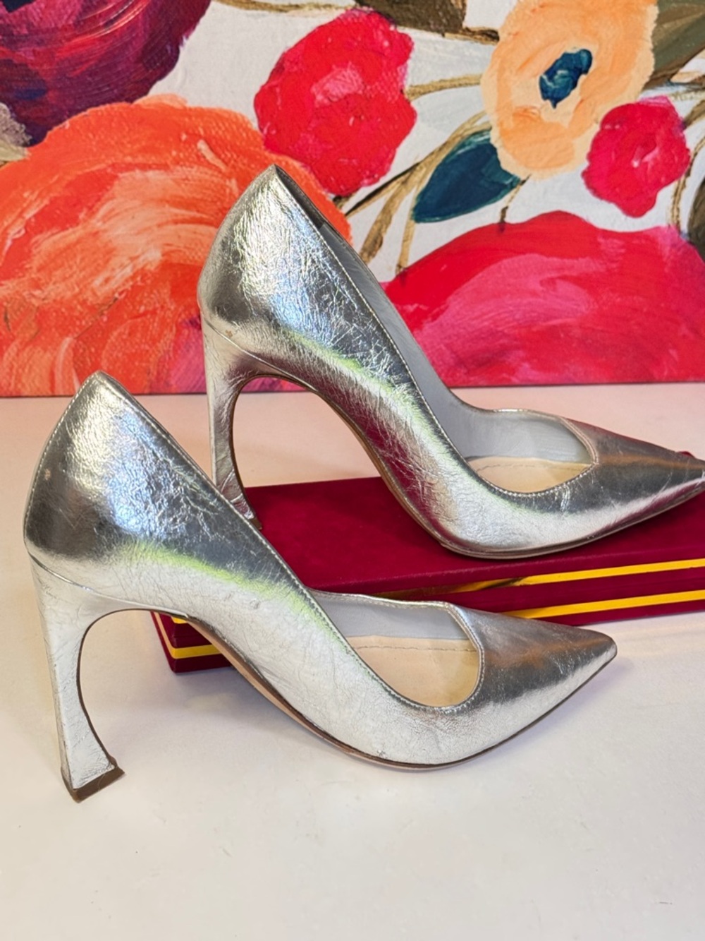 Dior Metallic Silver Pointed-Toe Stiletto Pumps - Picture 5 of 12